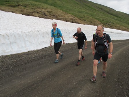 Á leið upp Steinadalsheiði. Þarna er eiginlega of bratt til að hlaupa.